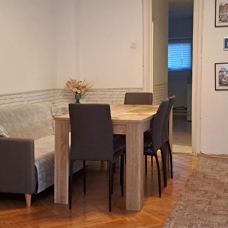 Downtown Apartment Piata Romana Bucharest Exterior photo